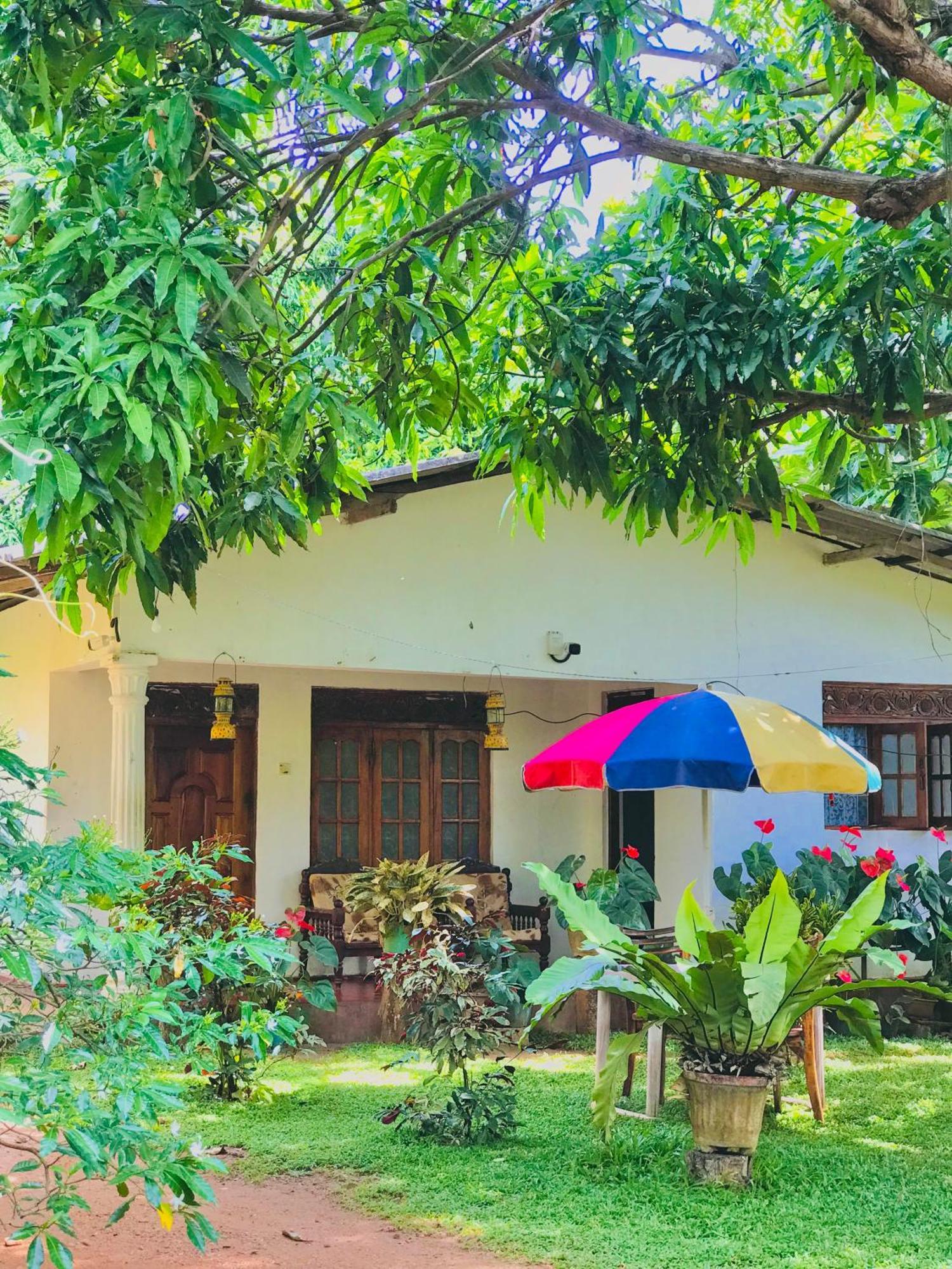 Sigiri Lakshan Home Stay Sigiriya Exterior foto